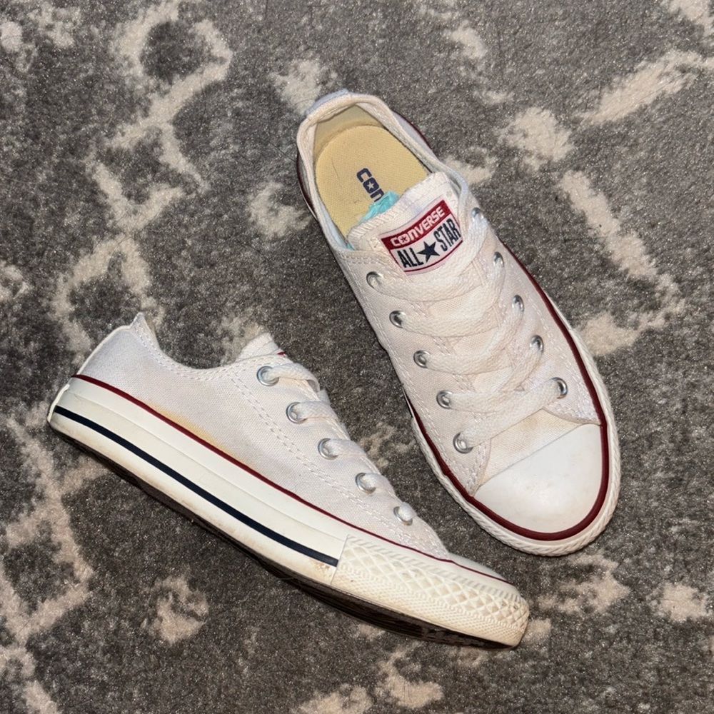 Kids Converse 🤍